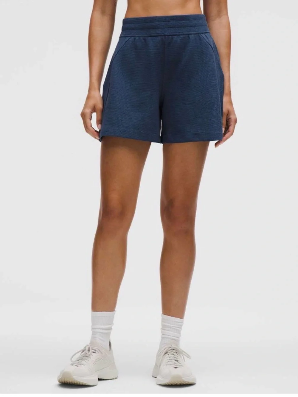 Lululemon Scuba High-Rise Waffle Shorts 5